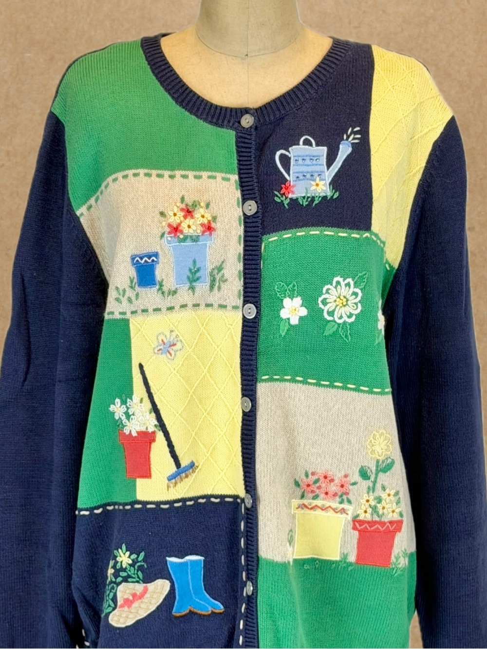 VINTAGE gardener knit sweater cardigan embroidered flower garden boots plants